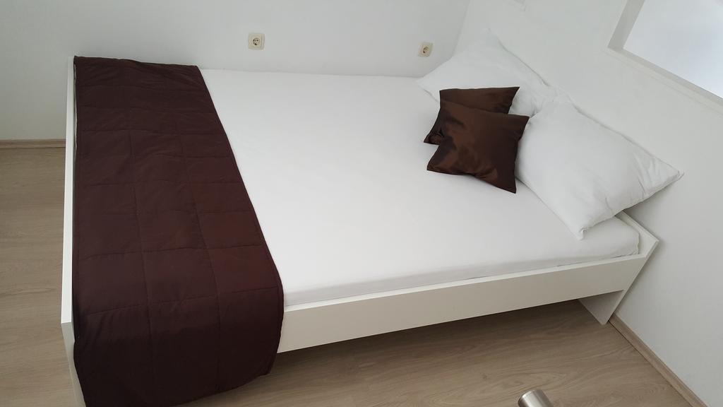 Apartments Rotim ซาโอสโตรก ภายนอก รูปภาพ