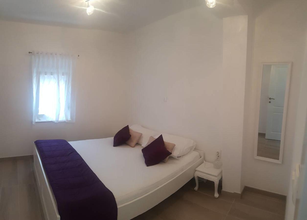 Apartments Rotim ซาโอสโตรก ภายนอก รูปภาพ