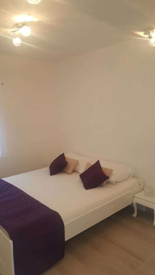 Apartments Rotim ซาโอสโตรก ภายนอก รูปภาพ